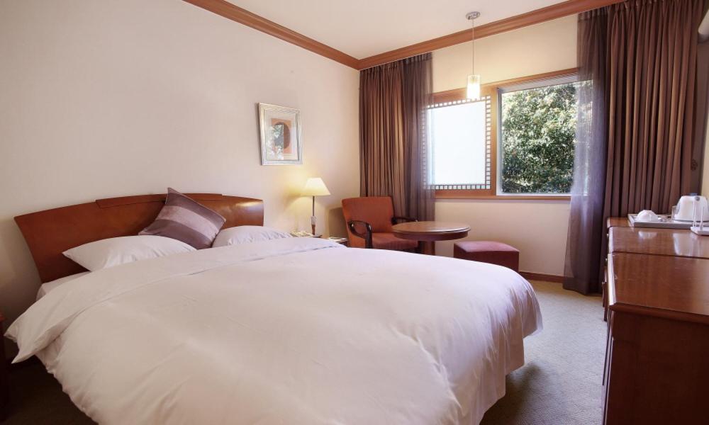 Admiral Hotel Кодже Экстерьер фото