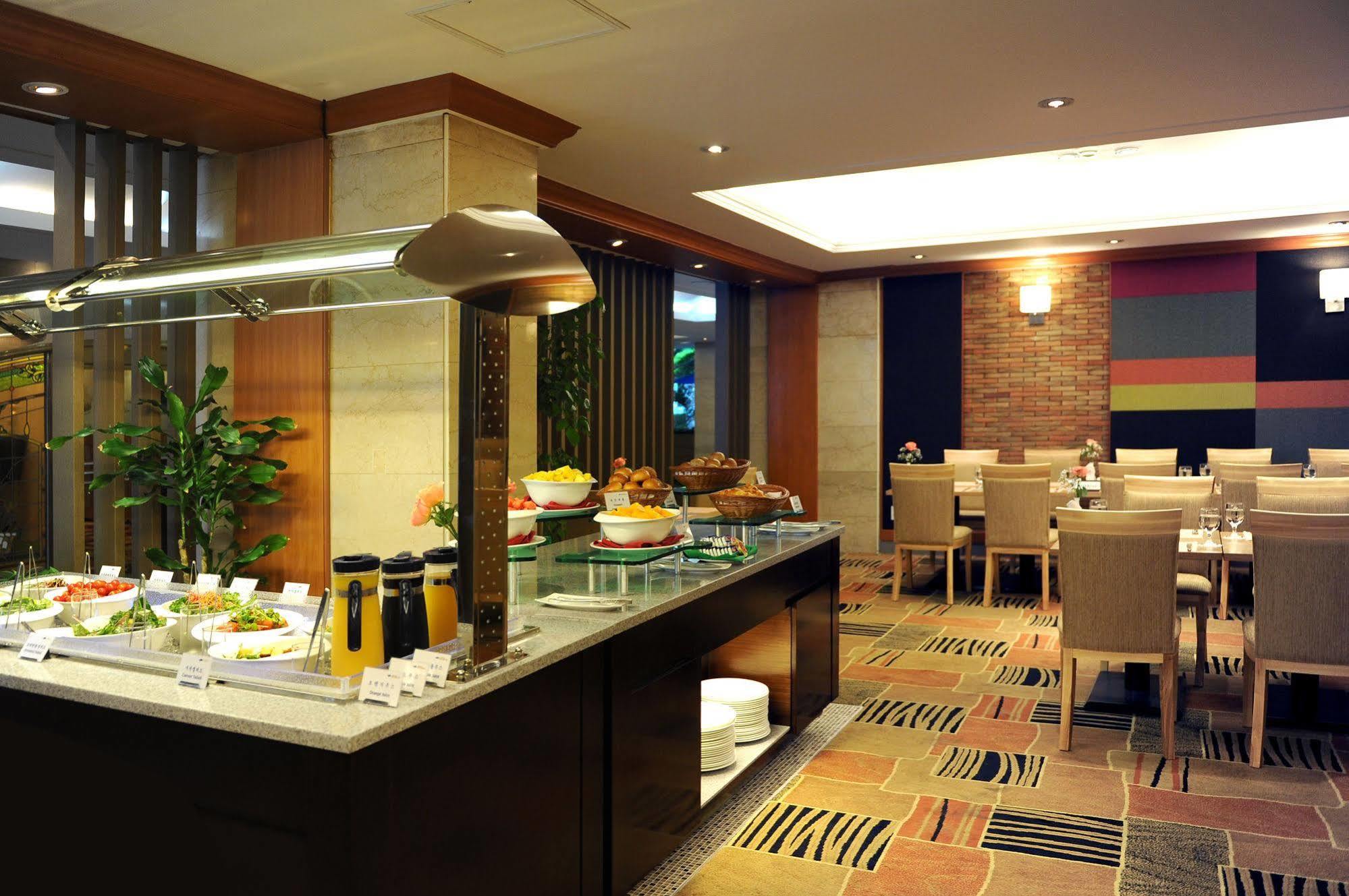 Admiral Hotel Кодже Экстерьер фото